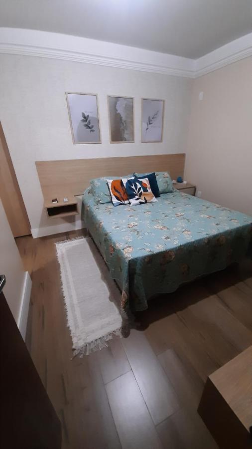 Linda Casa No Jardim Marilea Com Area Gourmet E Hidromassagem!