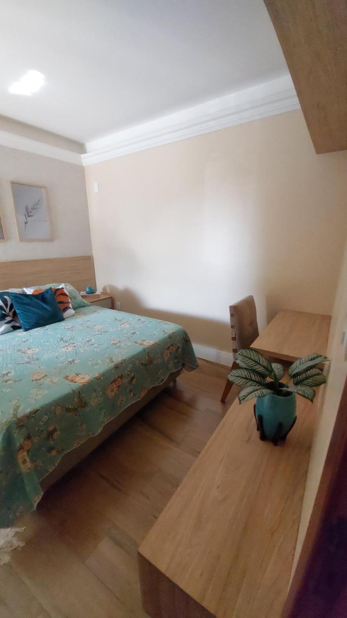Linda Casa No Jardim Marilea Com Area Gourmet E Hidromassagem!